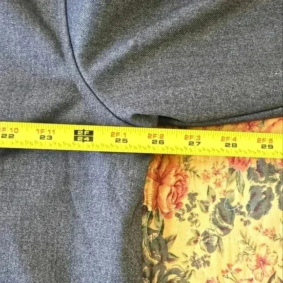 VICI woman's Fulton varsity relaxed Bomber Jacket - Picture 6 of 7